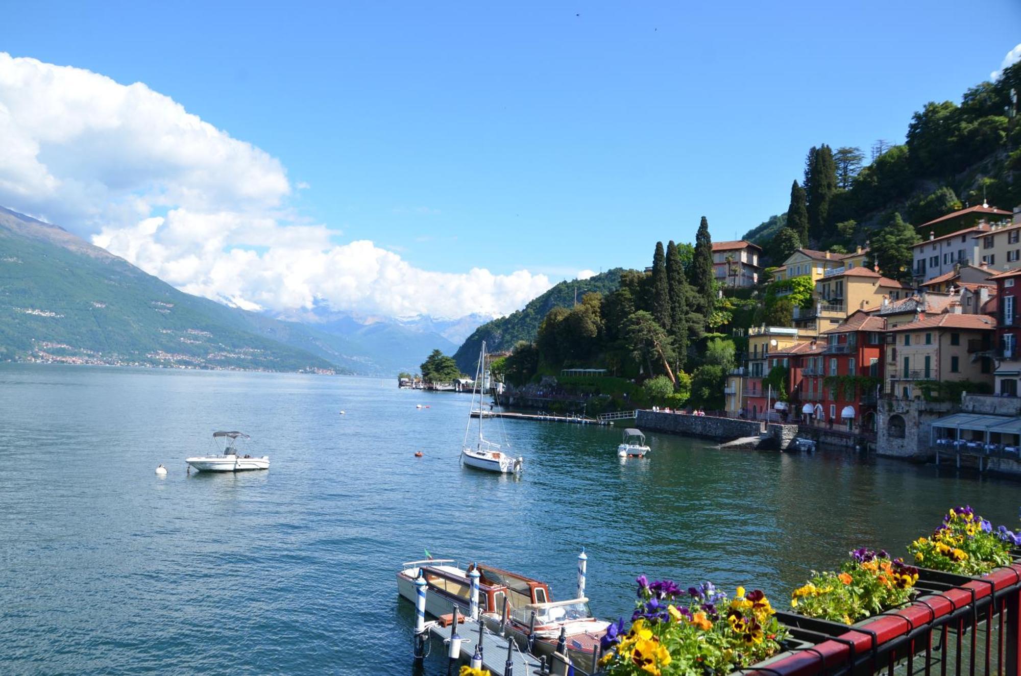 Big Romantic Lake View & Terrace Apartment Lecco Exterior photo
